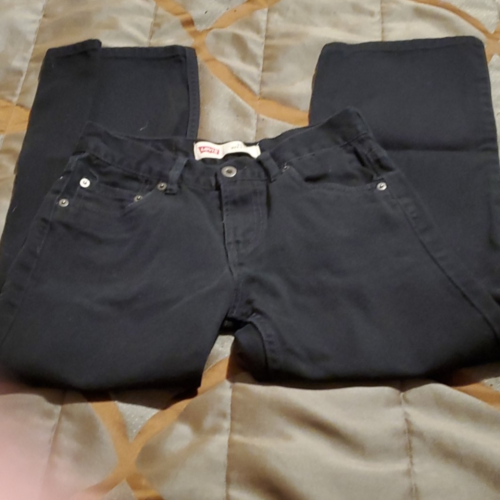 Levi's - Picture 2 of 4